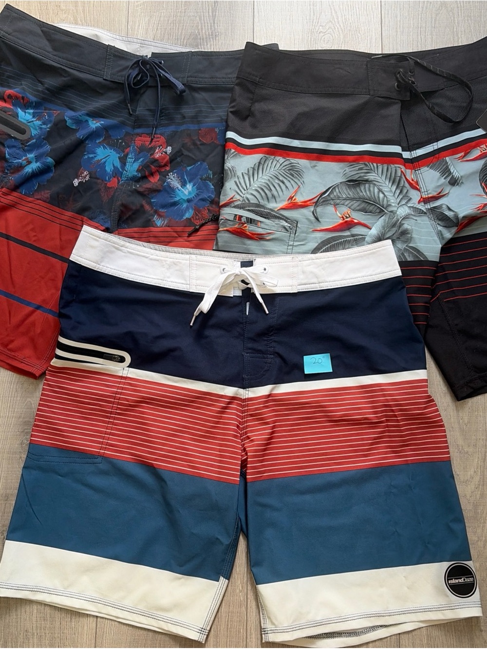 Men’s NWT Navy and Red Striped Boardshorts